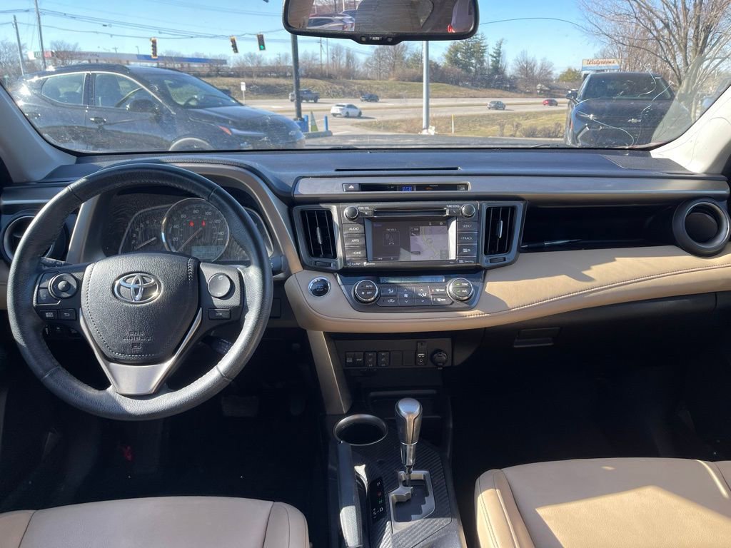 Used 2015 Toyota RAV4 Limited w/ Technology Package image 7
