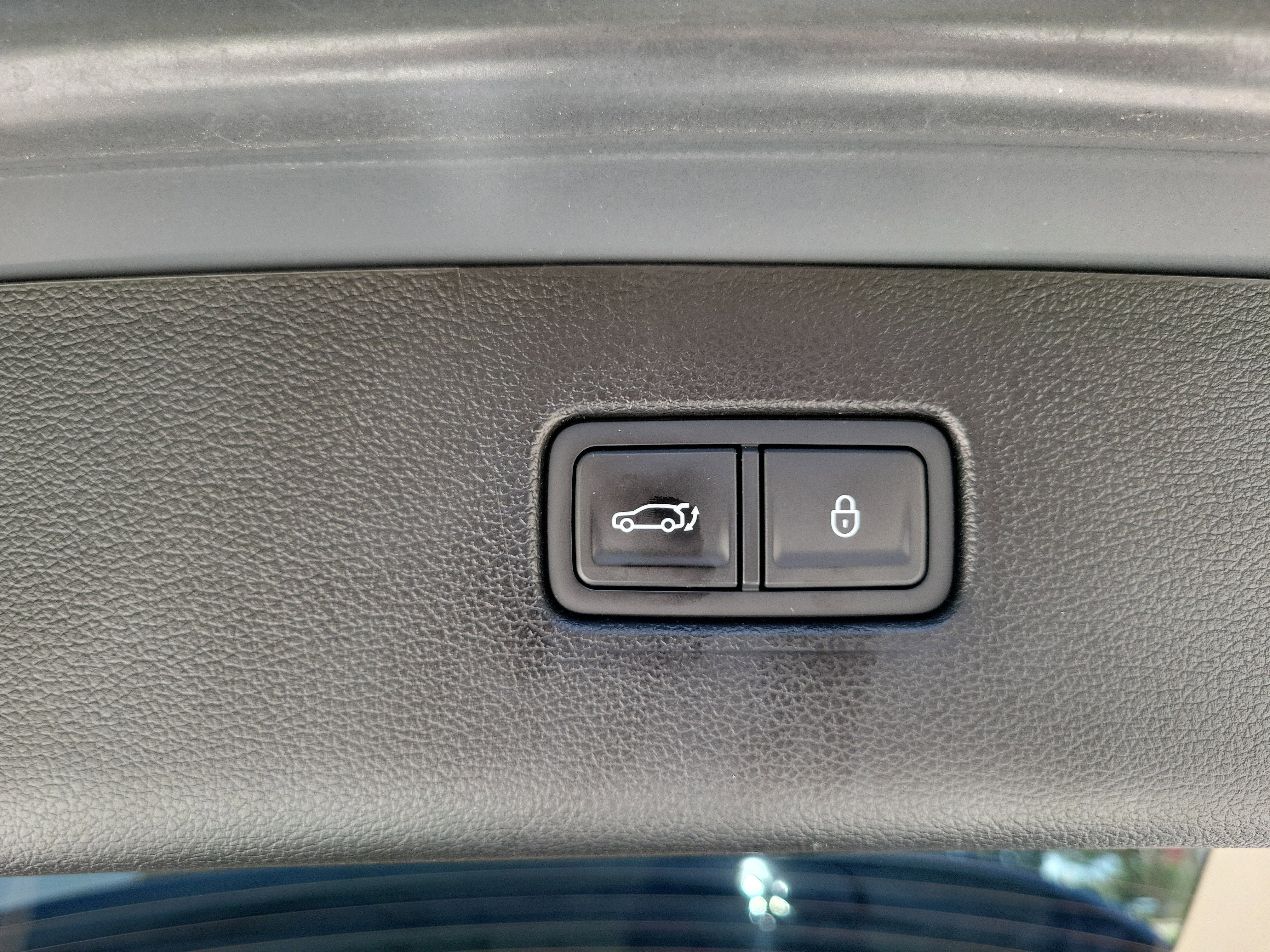 Used 2024 Genesis GV80 2.5T AWD/4WD image 9
