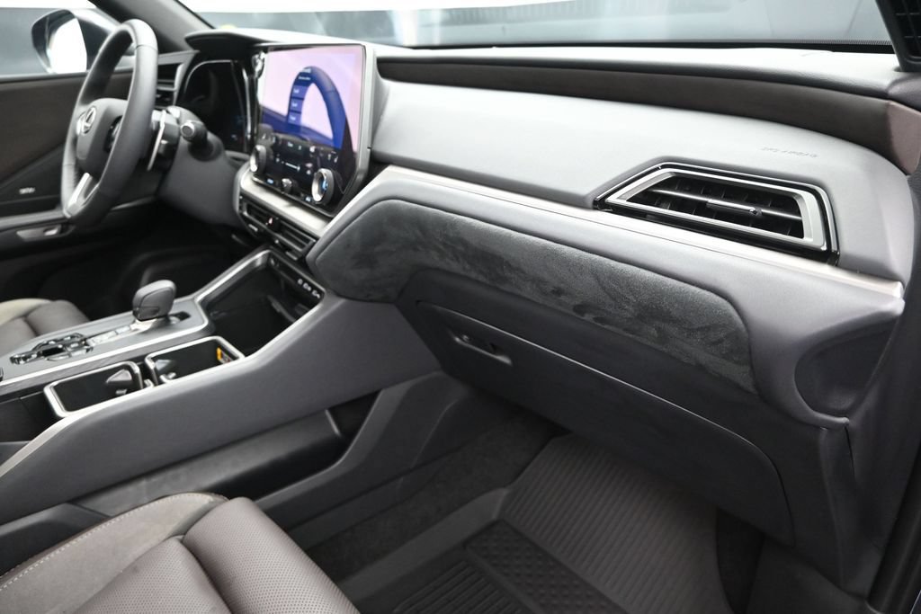 Certified 2026 Lexus TX 350 AWD w/ Technology Package image 25