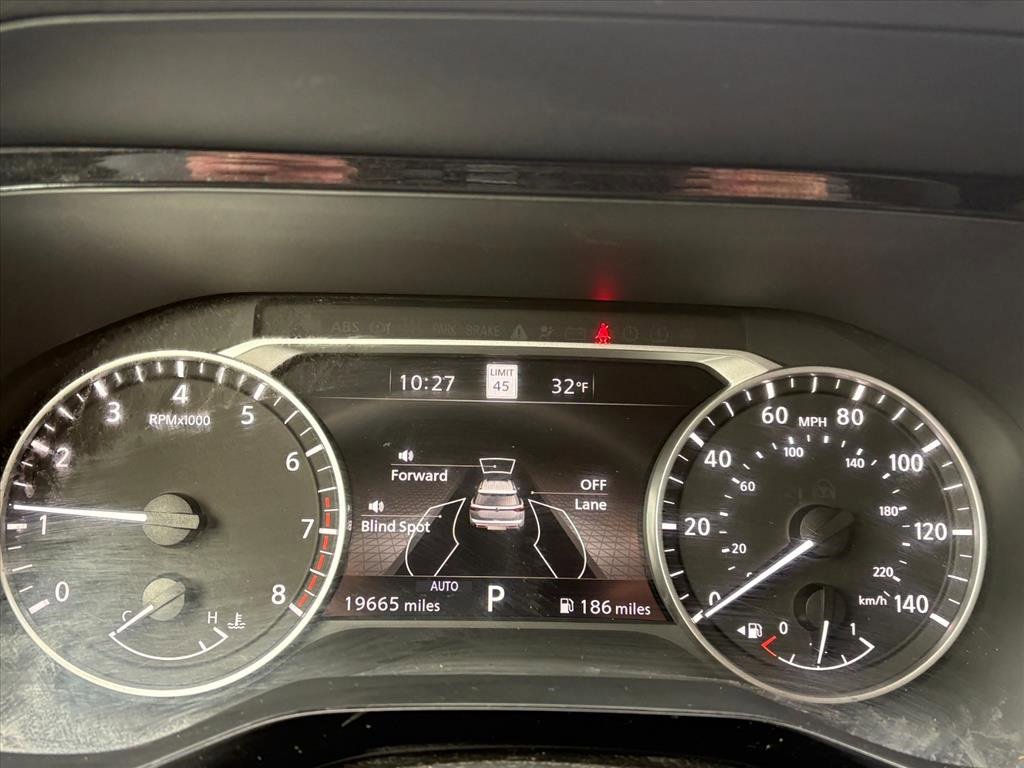 Certified 2024 Nissan Pathfinder SL image 9