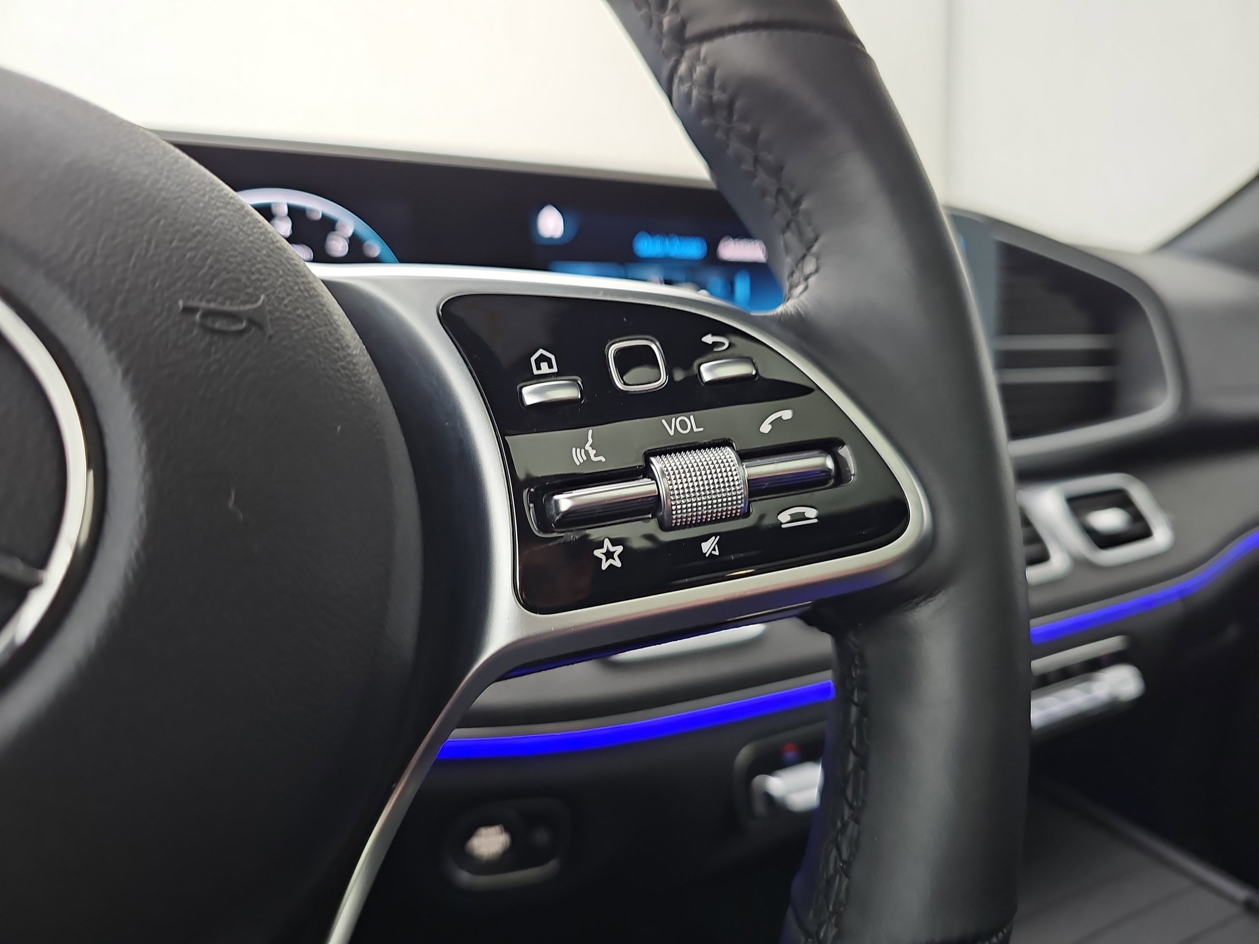 Certified 2022 Mercedes-Benz GLS 450 4MATIC image 29