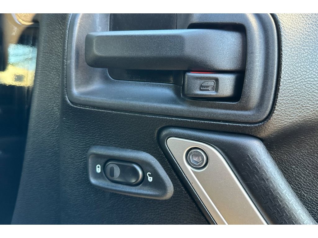 Used 2015 Jeep Wrangler Sport image 22