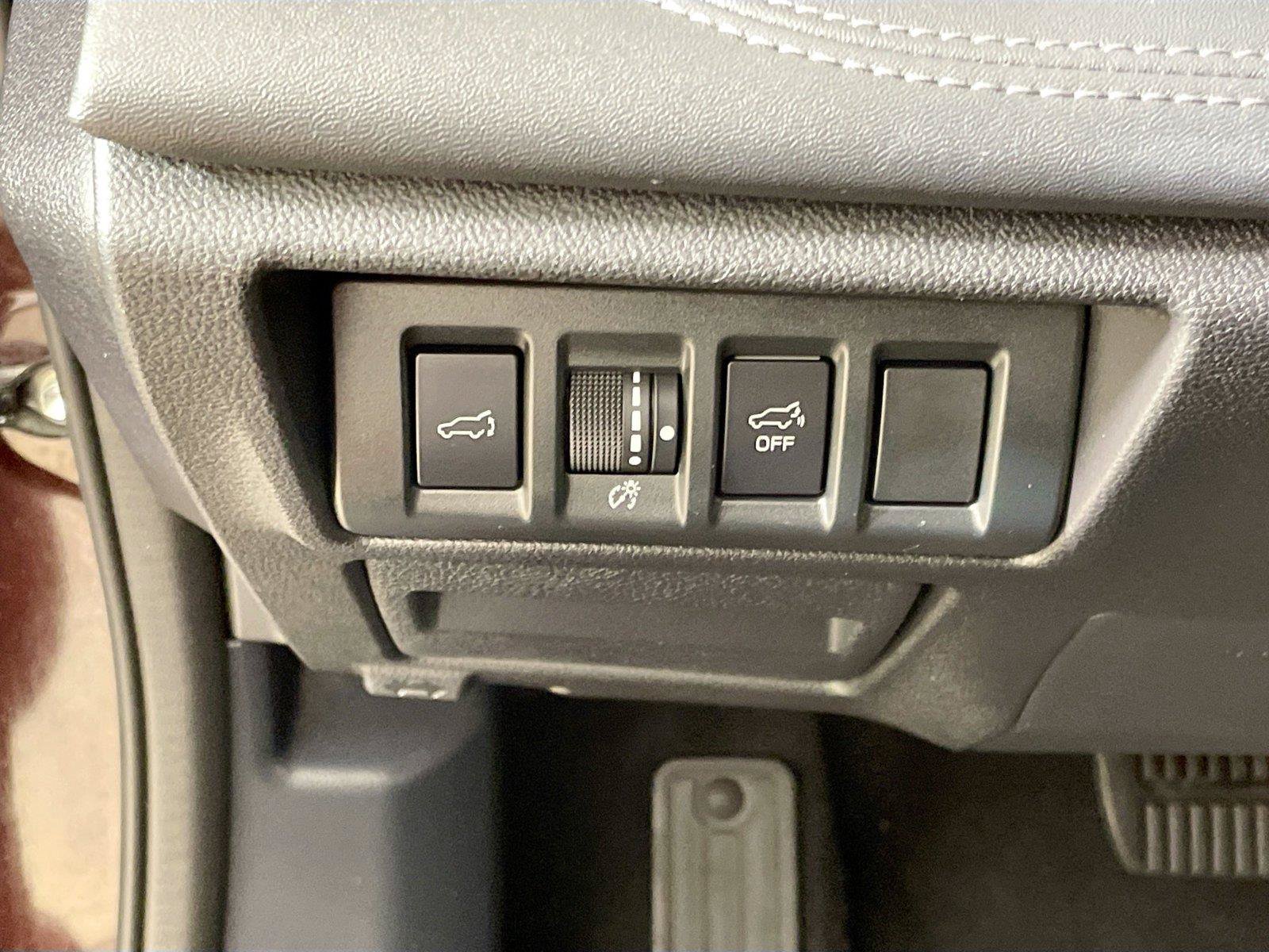 Used 2023 Subaru Outback Touring XT AWD/4WD image 14
