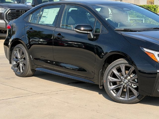 New 2027 Toyota Corolla SE FWD image 2