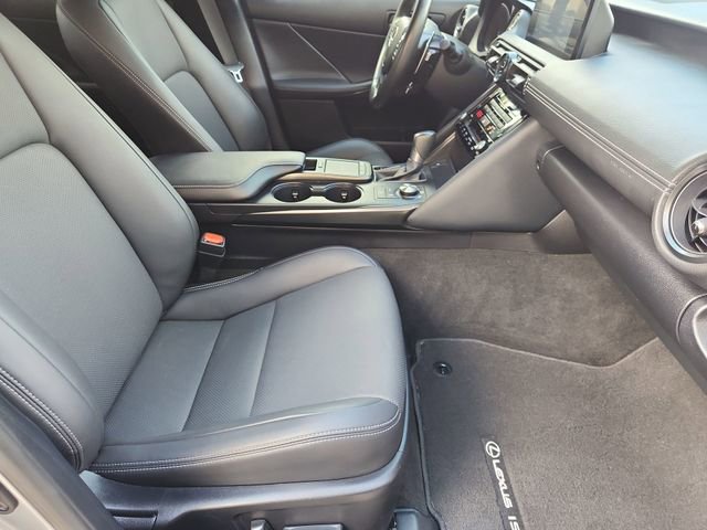 Used 2024 Lexus IS 350 F Sport image 27