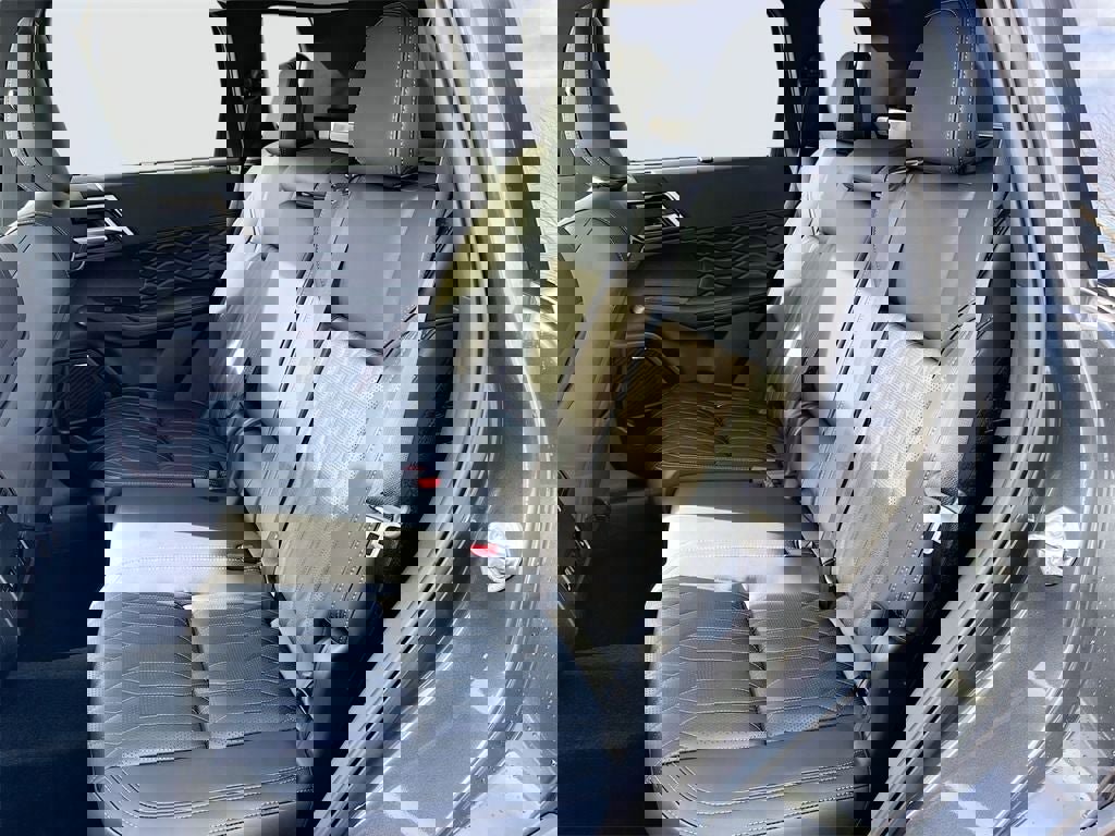 New 2026 Mitsubishi Outlander SEL image 28