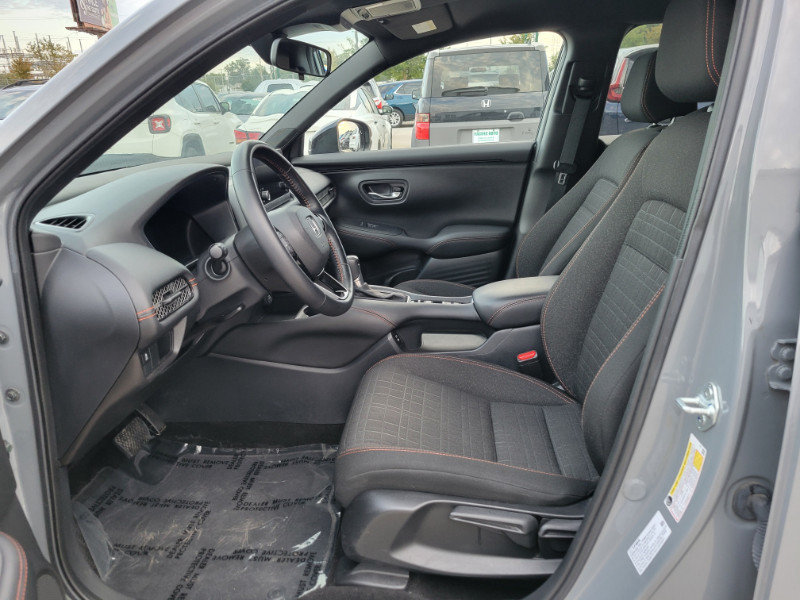 Used 2025 Honda HR-V Sport image 17