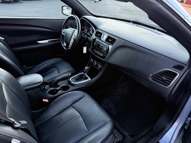 Used 2012 Chrysler 200 Touring image 35