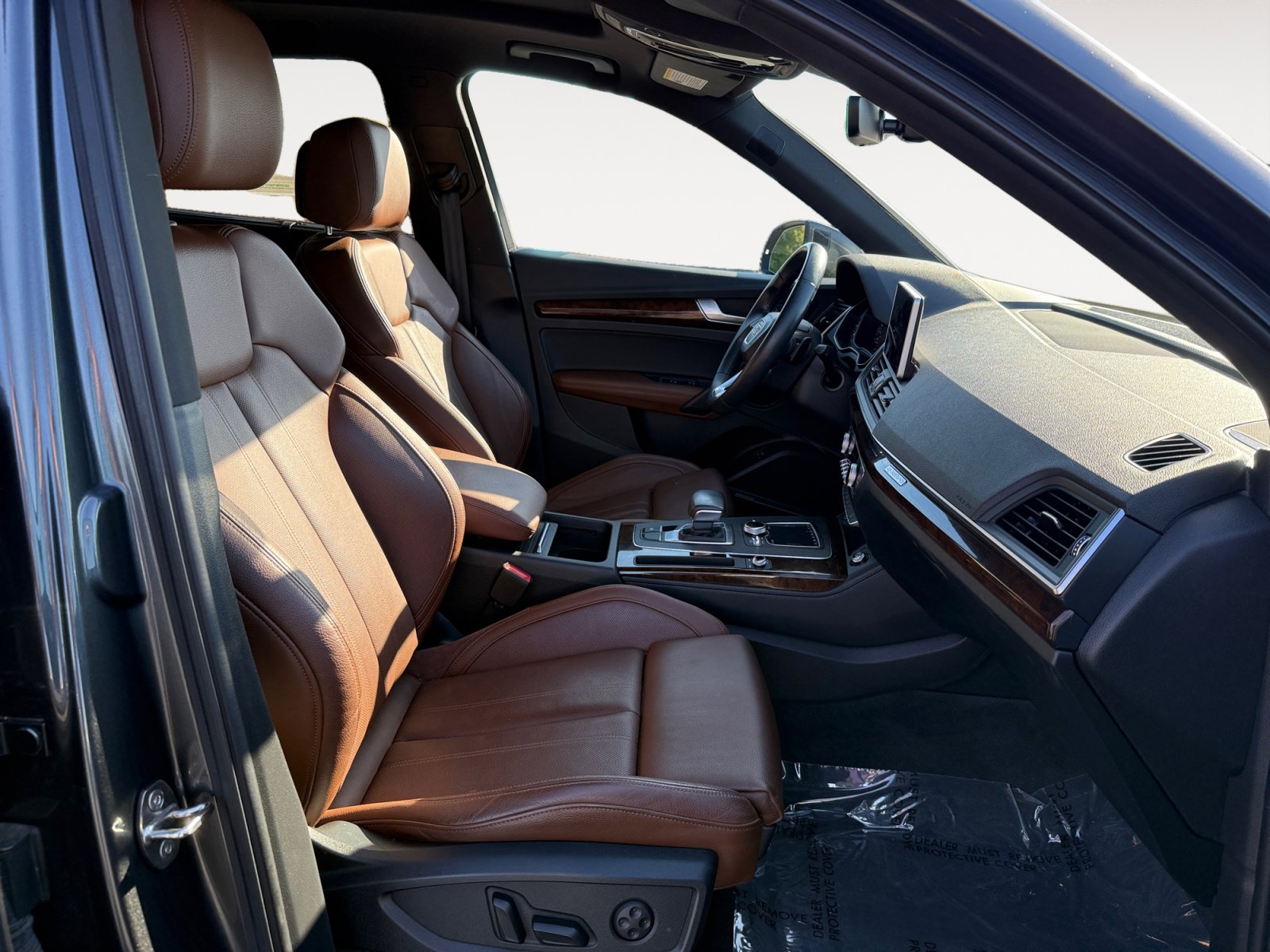 Used 2020 Audi Q5 e Prestige w/ Prestige Package image 19