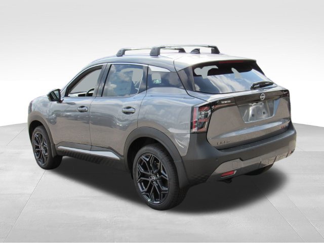 New 2026 Nissan Kicks SR AWD/4WD image 6