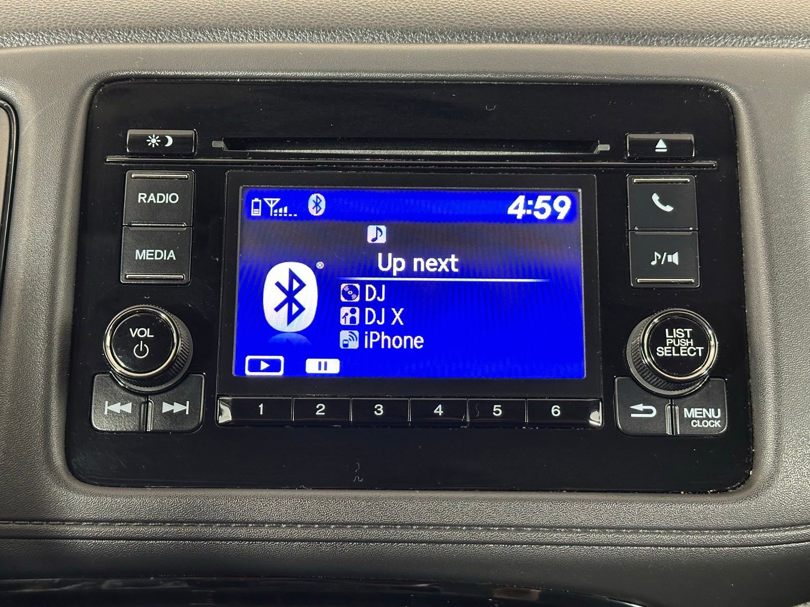 Used 2019 Honda HR-V LX image 3