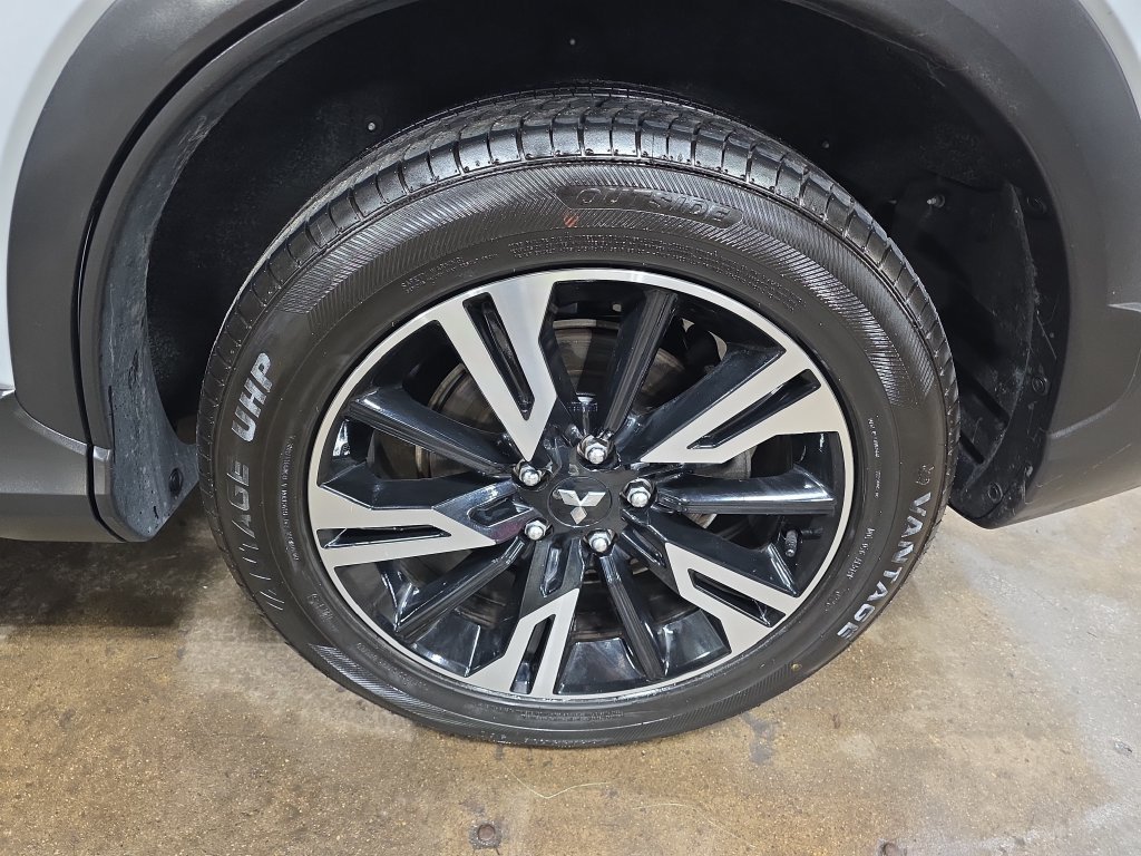 Used 2024 Mitsubishi Eclipse Cross SE AWD/4WD image 34