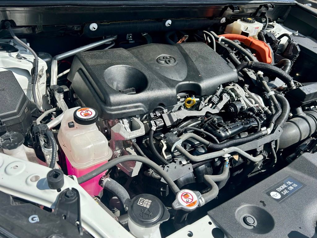 Used 2019 Toyota RAV4 XSE AWD/4WD image 26