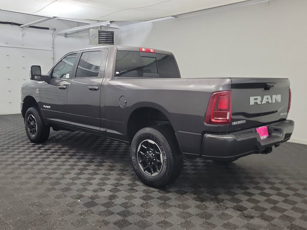 Used 2025 RAM 2500 Laramie AWD/4WD image 3