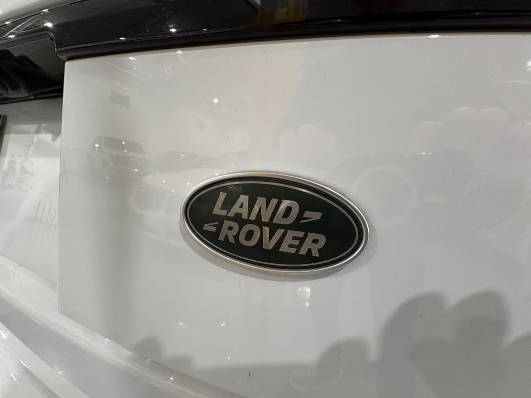 Used 2019 Land Rover Range Rover HSE image 48