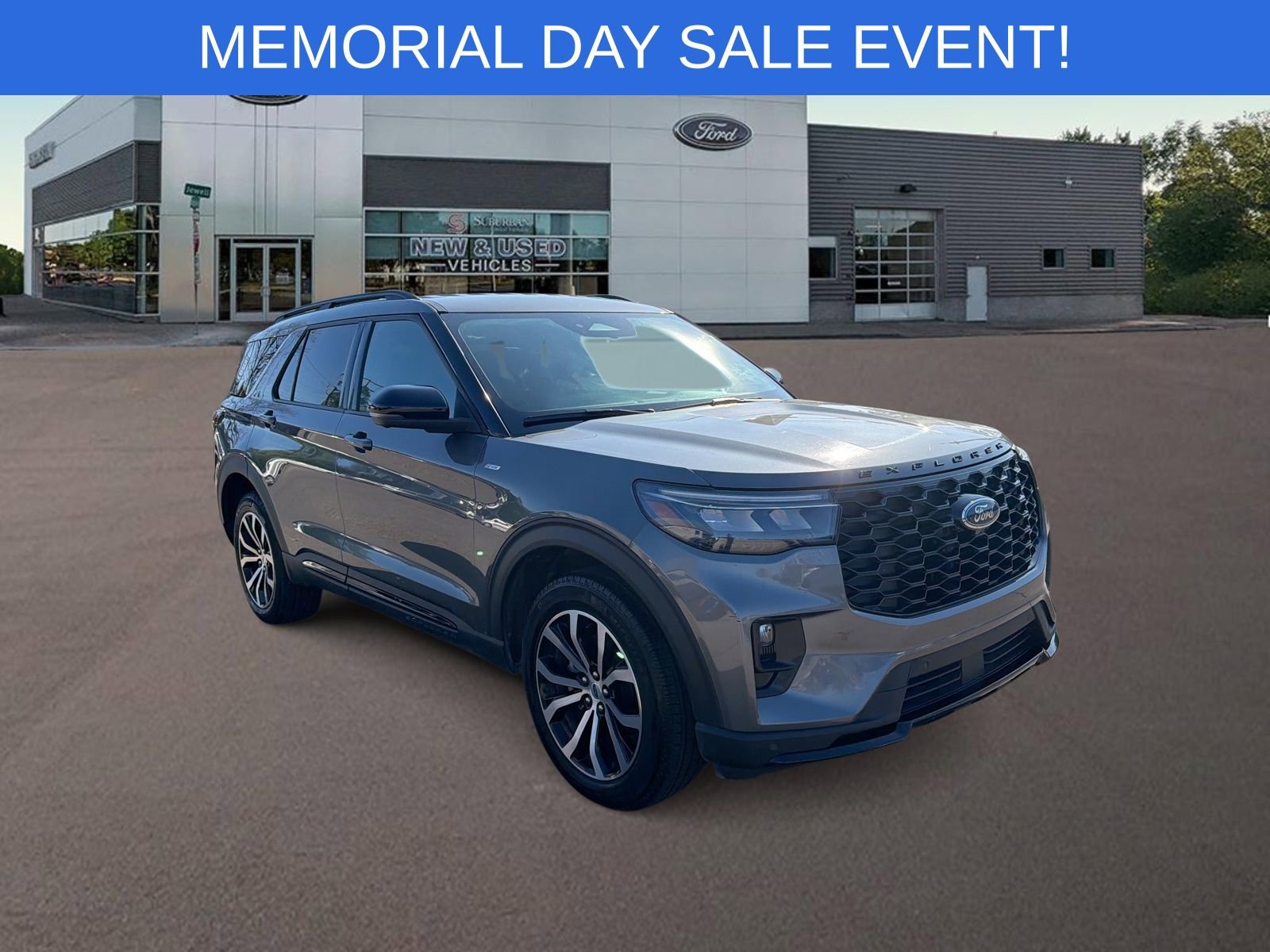 Used 2025 Ford Explorer ST-Line AWD/4WD image 2