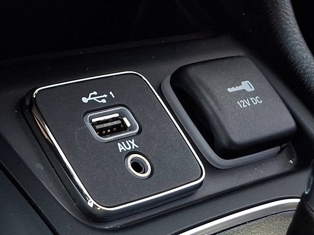 Used 2022 Jeep Cherokee Trailhawk AWD/4WD image 24