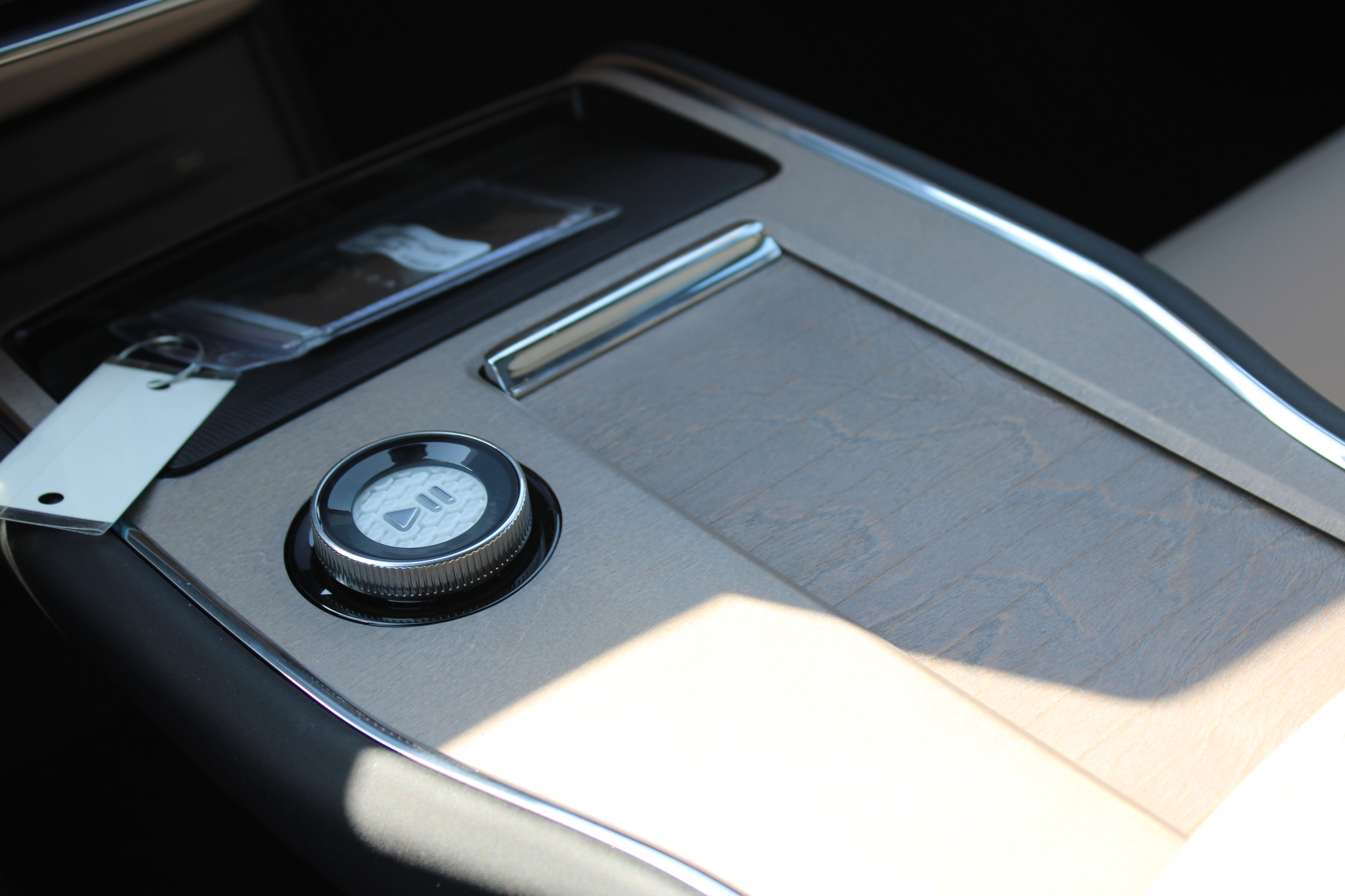 New 2025 Volvo EX90 Ultra image 25
