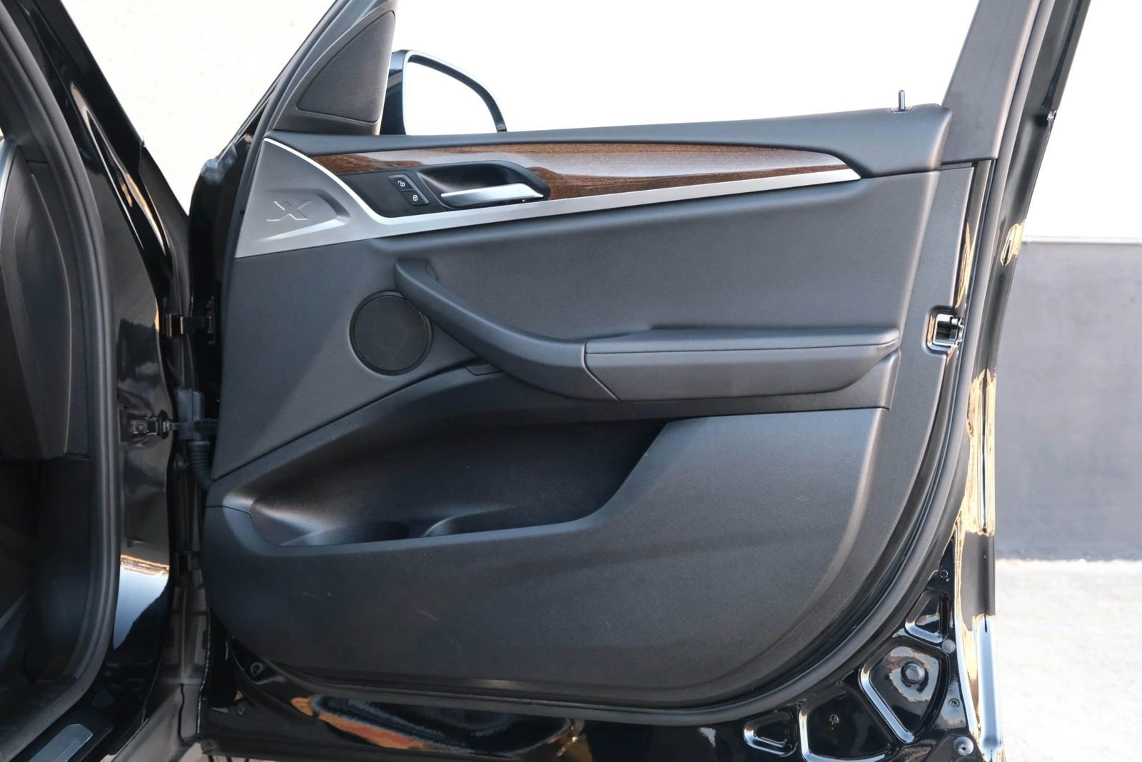 Used 2021 BMW X3 xDrive30i w/ Convenience Package image 30