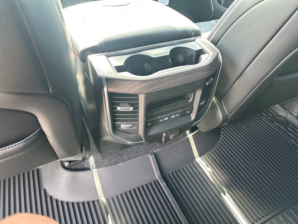 New 2026 RAM 1500 Laramie w/ Night Edition AWD/4WD image 30