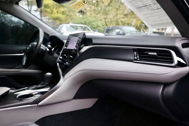 Used 2024 Toyota Camry LE image 37