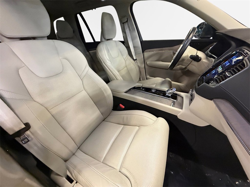 Used 2024 Volvo XC90 B6 Ultimate image 26