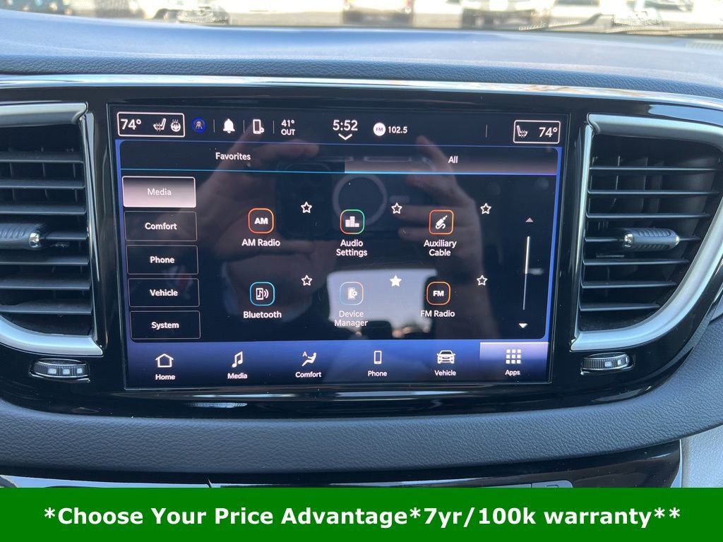 Certified 2023 Chrysler Pacifica Touring-L image 72