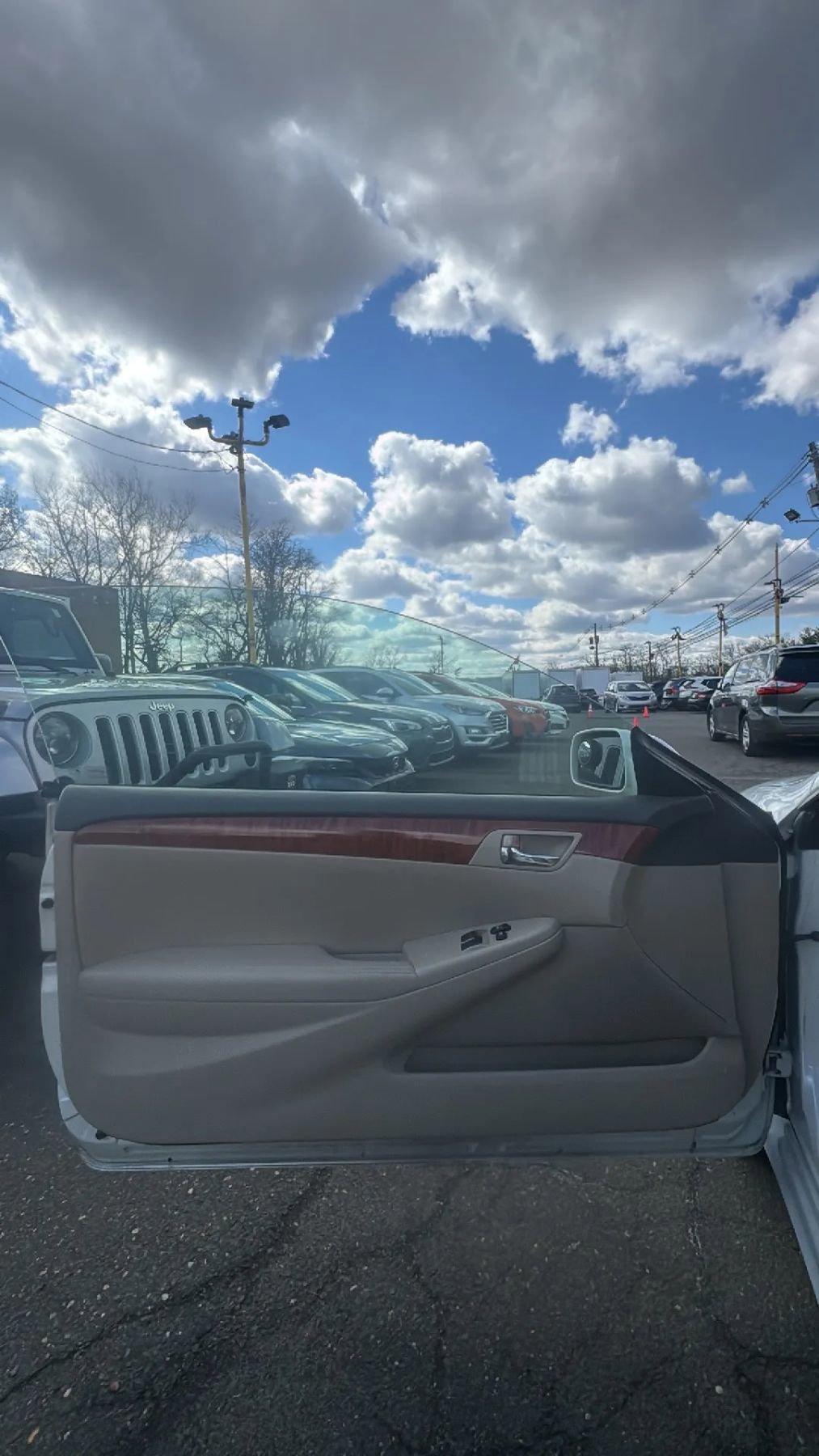 Used 2008 Toyota Solara SE image 9