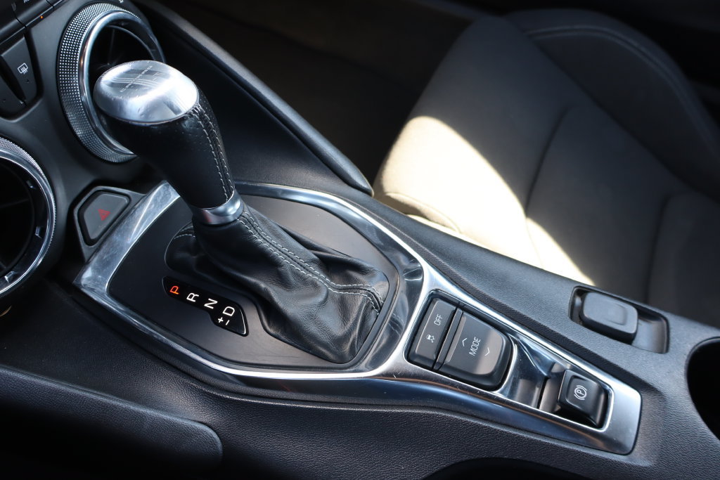 Used 2024 Chevrolet Camaro SS RWD image 9