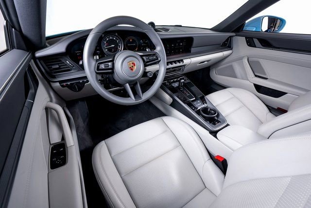 Used 2024 Porsche 911 Carrera 4S image 25