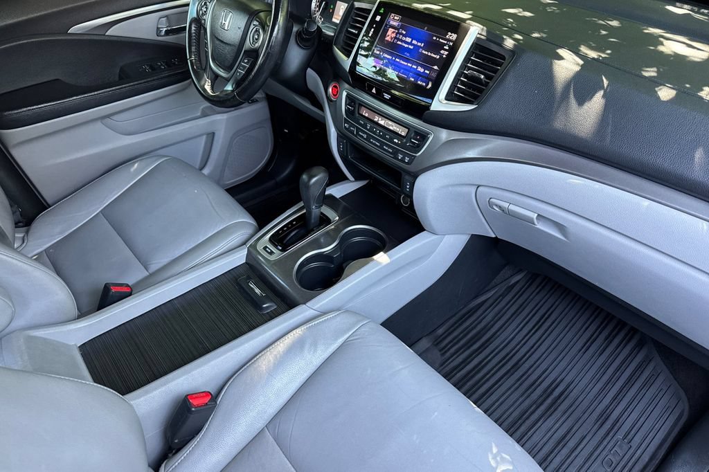 Used 2016 Honda Pilot EX-L image 16
