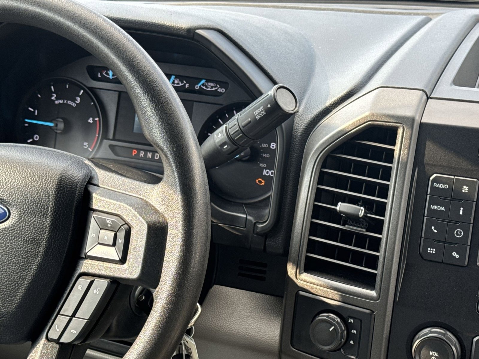 Used 2020 Ford F350 XL w/ Power Equipment Group image 21