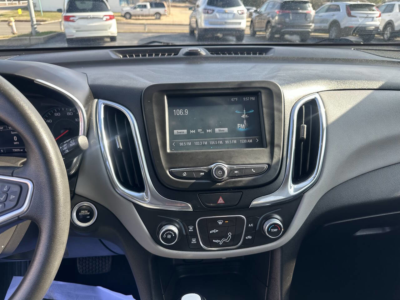 Used 2018 Chevrolet Equinox LS image 20