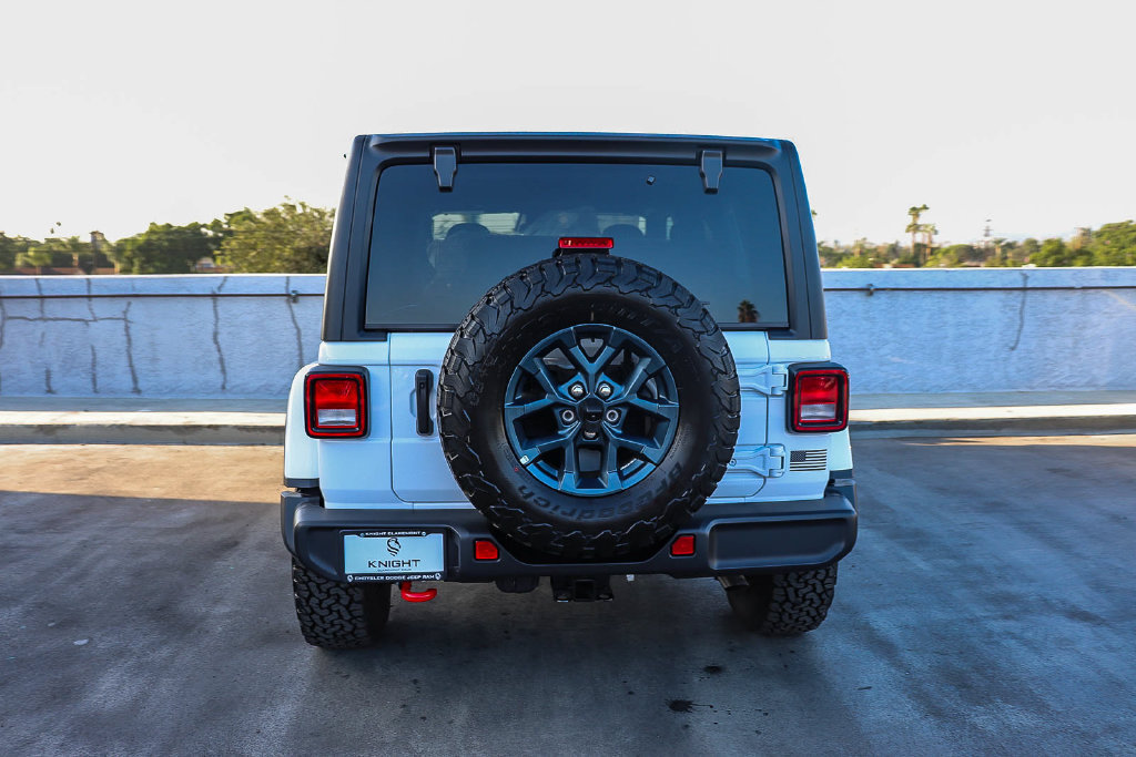 New 2026 Jeep Wrangler Unlimited Sport w/ Dual Top Group AWD/4WD image 8