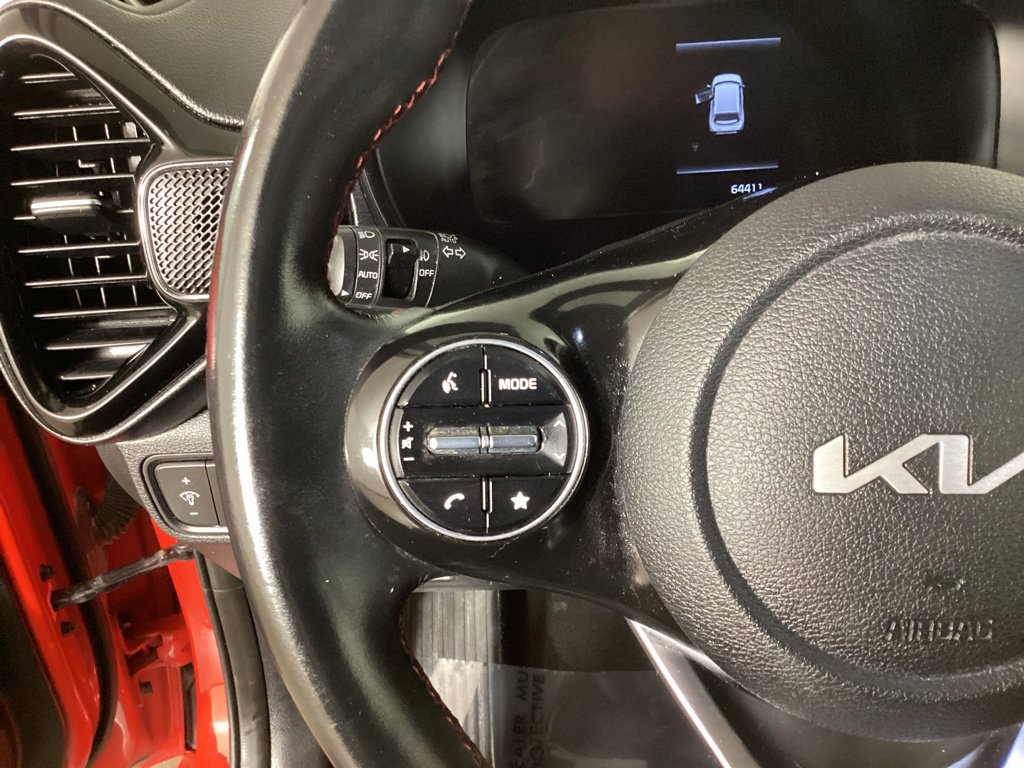 Used 2024 Kia Soul GT-Line w/ GT-Line Technology Package FWD image 14