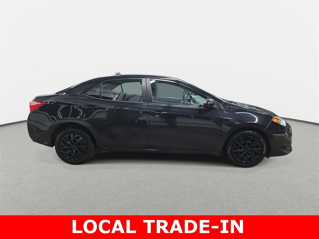 Used 2018 Toyota Corolla LE image 4