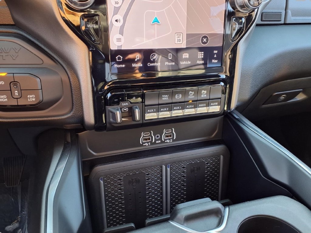 New 2027 RAM 3500 Laramie AWD/4WD image 9