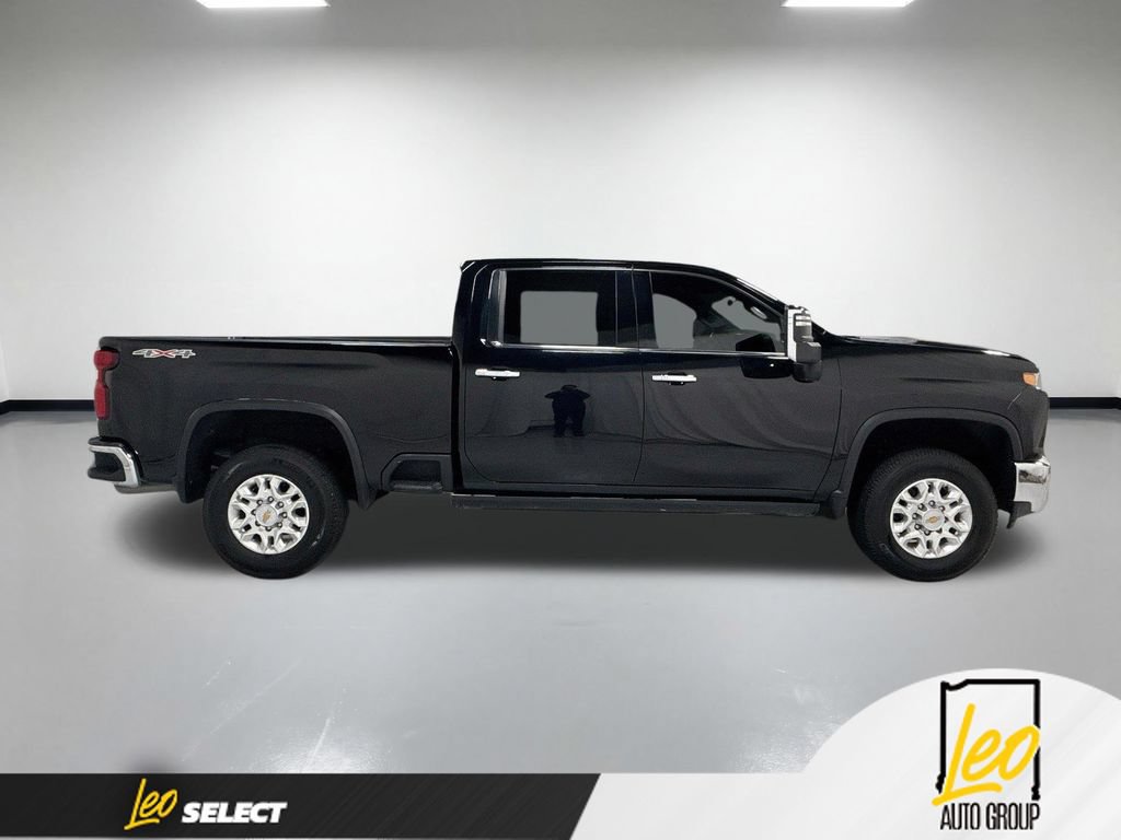 Used 2023 Chevrolet Silverado 2500 LTZ w/ LTZ Convenience Package II AWD/4WD image 6