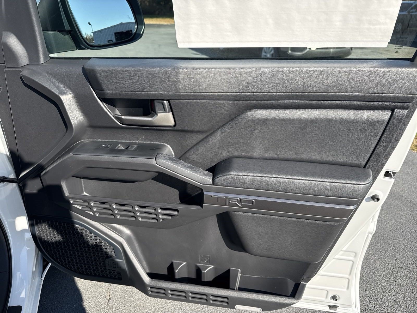 New 2024 Toyota Tacoma TRD Sport w/ TRD Sport Premium Package AWD/4WD image 41