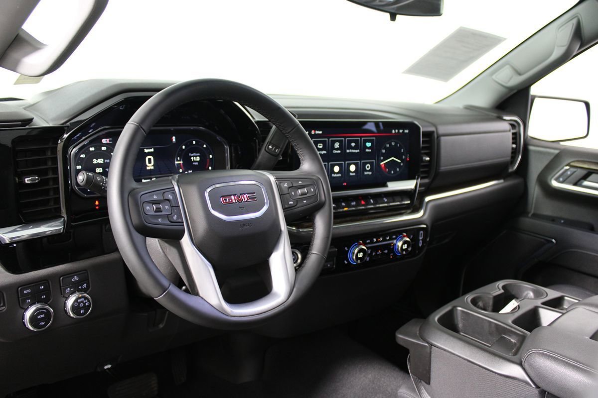 Used 2024 GMC Sierra 1500 Elevation w/ X31 Off-Road Package image 7