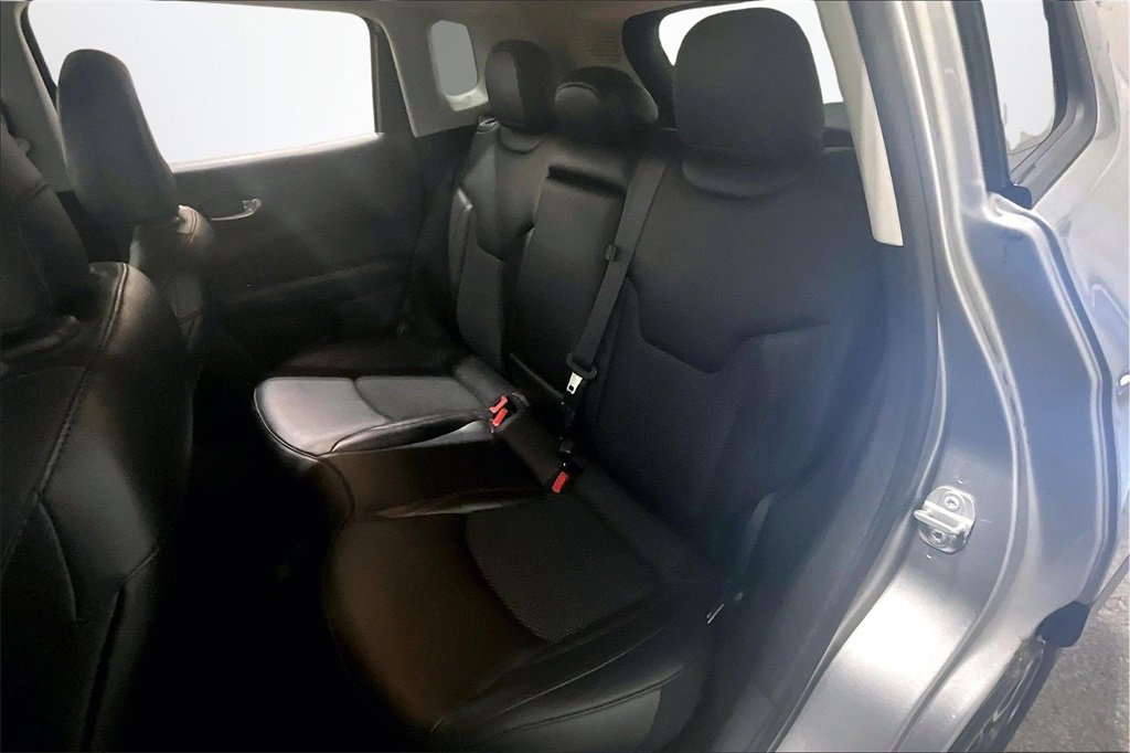 Used 2021 Jeep Compass Trailhawk image 22