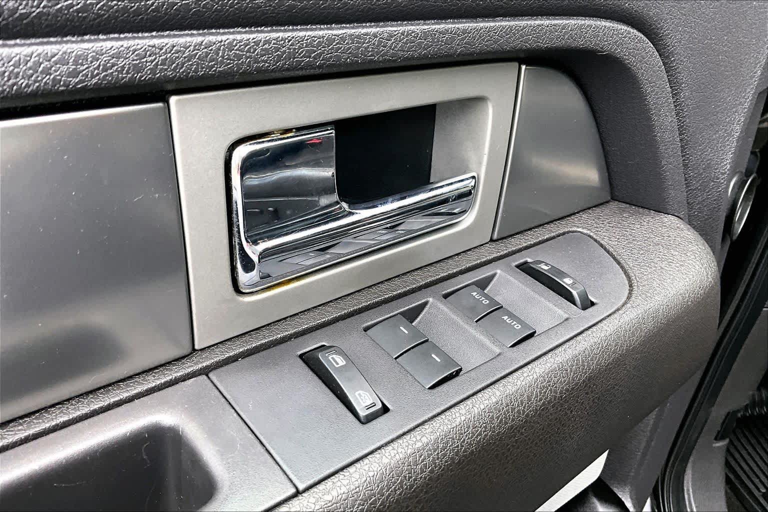Used 2013 Ford F150 FX4 w/ Luxury Equipment Group AWD/4WD image 32
