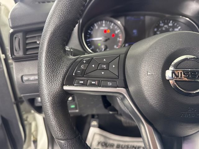 Used 2019 Nissan Rogue SV image 29