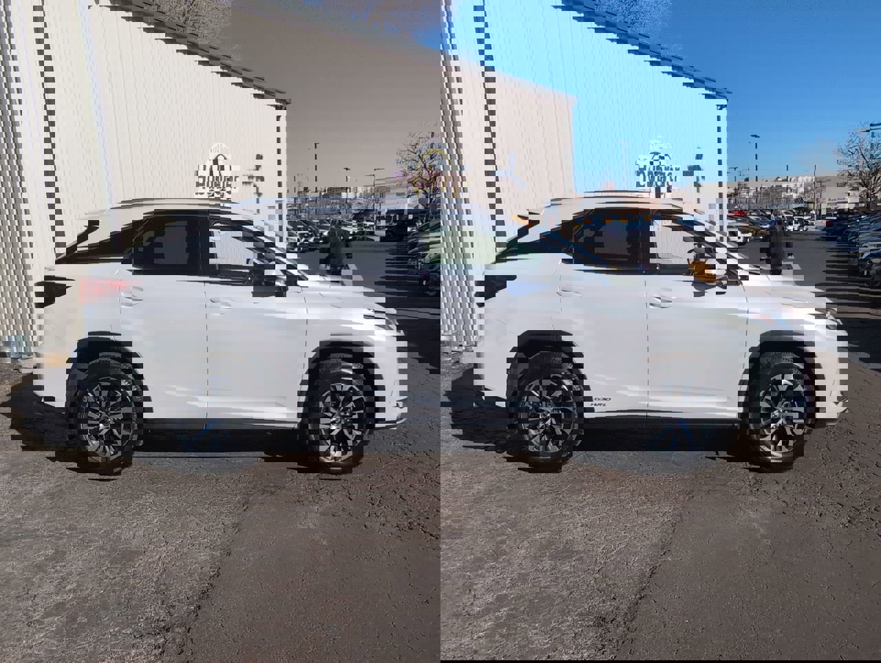 Used 2020 Lexus RX 450h AWD image 8