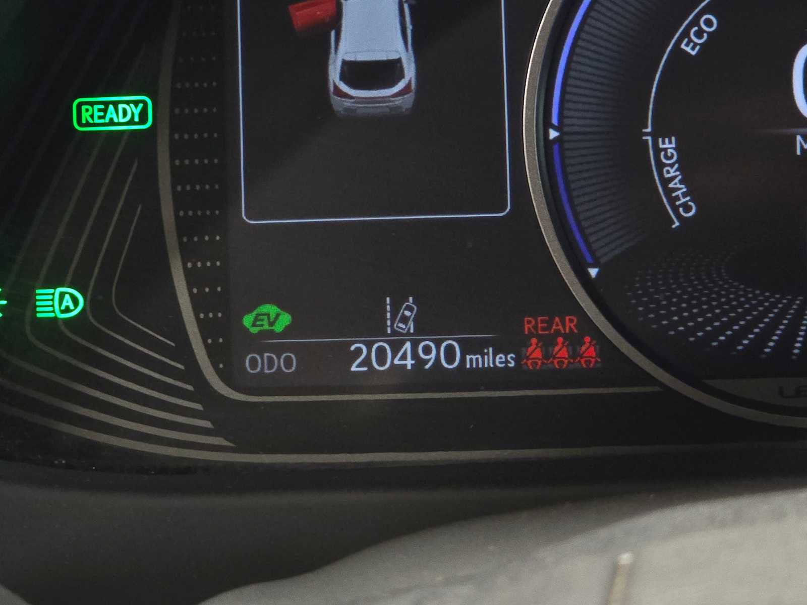 Used 2023 Lexus UX 250h FWD w/ Accessory Package (Z2) image 27