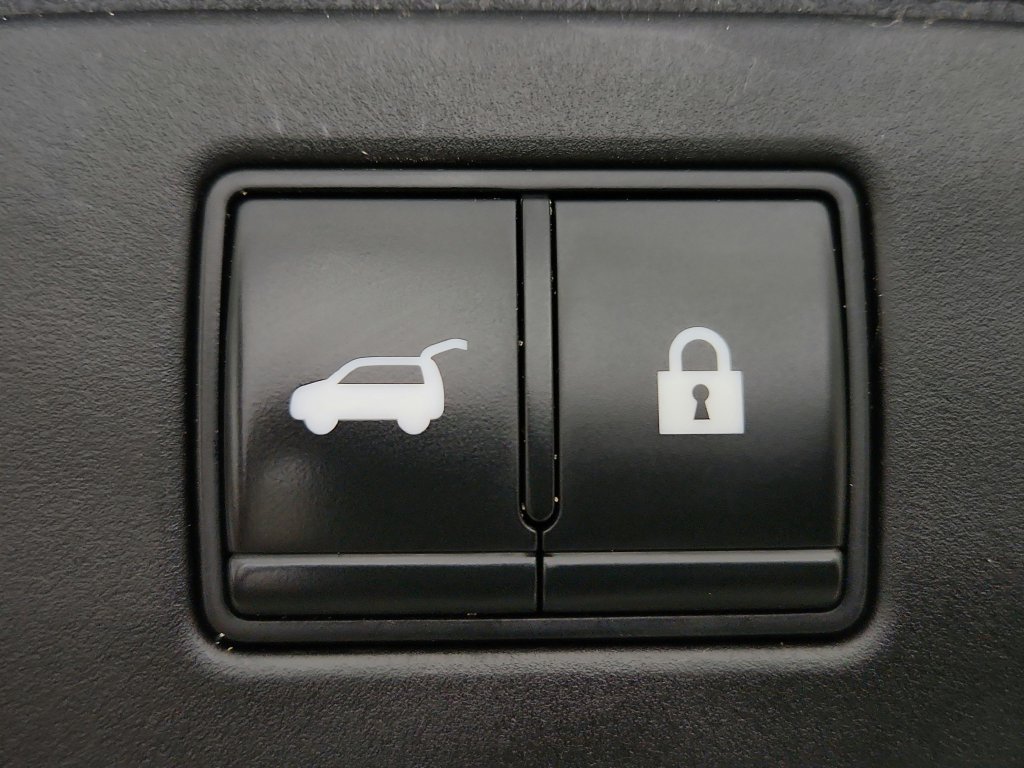 Used 2022 Nissan Pathfinder SV w/ SV Premium Package AWD/4WD image 34