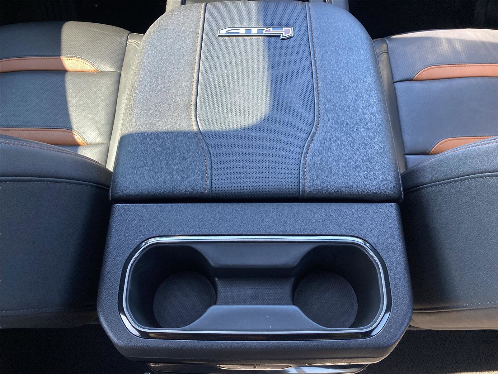 Used 2024 GMC Sierra 2500 AT4 w/ AT4 Premium Plus Package image 30