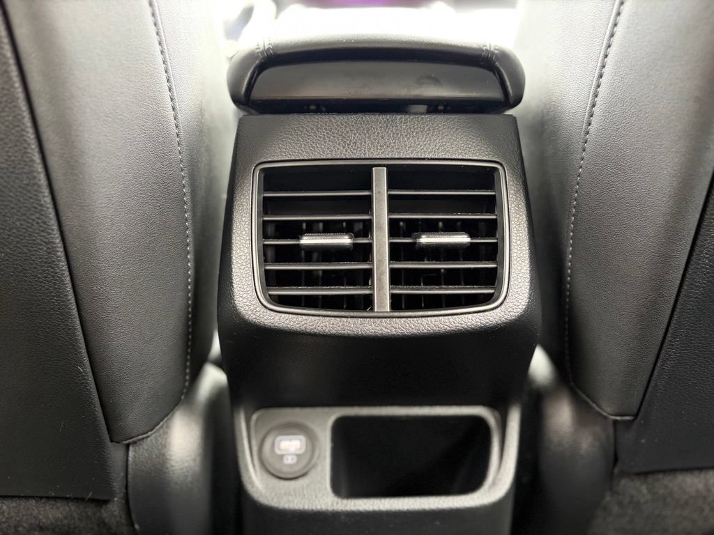 Used 2022 Kia Seltos Nightfall Edition AWD/4WD image 13