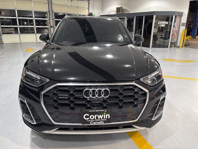 Used 2023 Audi Q5 2.0T Premium Plus w/ Premium Plus Package AWD/4WD image 3