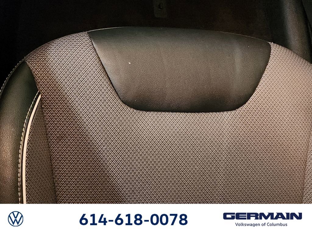 Used 2022 Kia Niro EX image 31